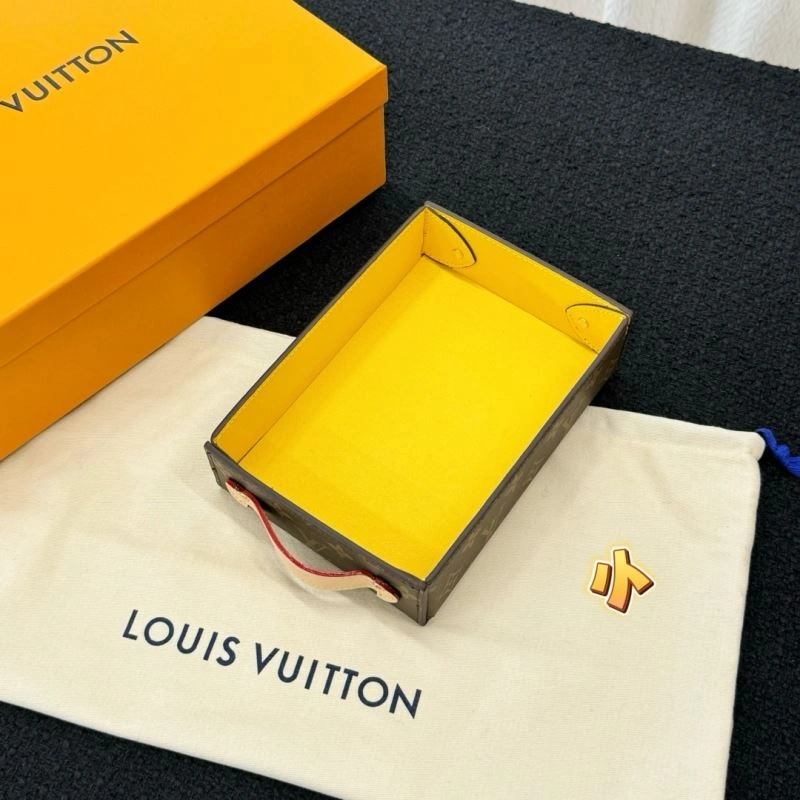 Louis Vuitton Trays Lightweight 274749