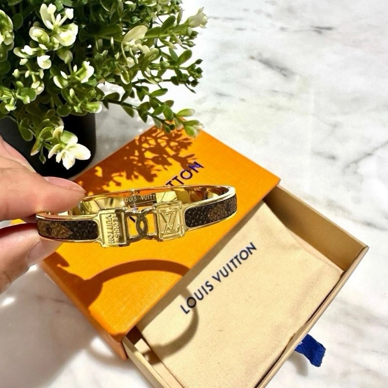 Louis Vuitton Trays TechFriendly 269647