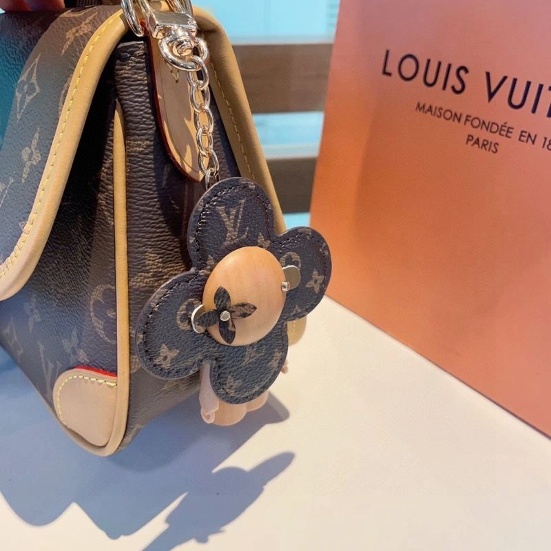 Louis Vuitton Trays TimelessDesign 269626
