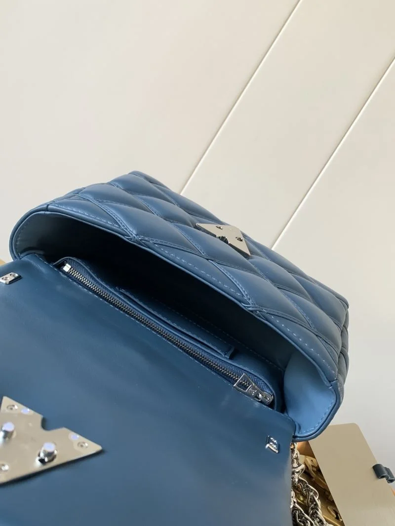 Louis Vuitton Twist Bags Stretchable 43228