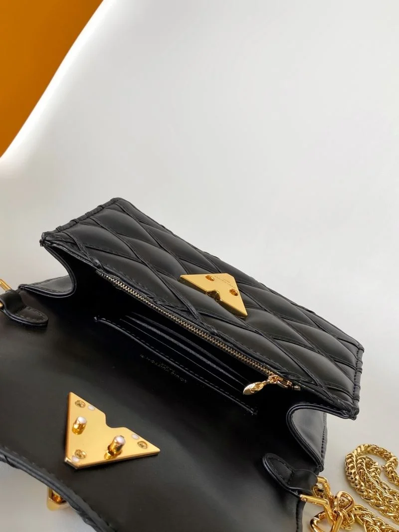 Louis Vuitton Twist Bags FreshLook 42139