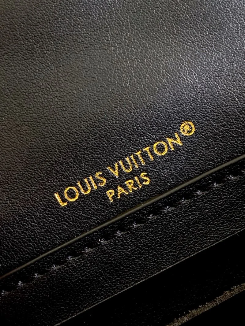 Louis Vuitton Twist Bags FreshLook 42139