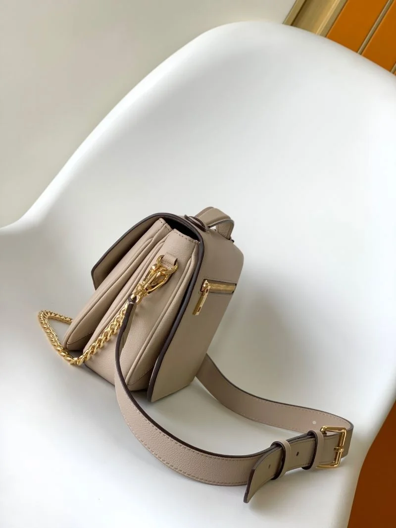 Louis Vuitton Twist Bags Tailored 42131