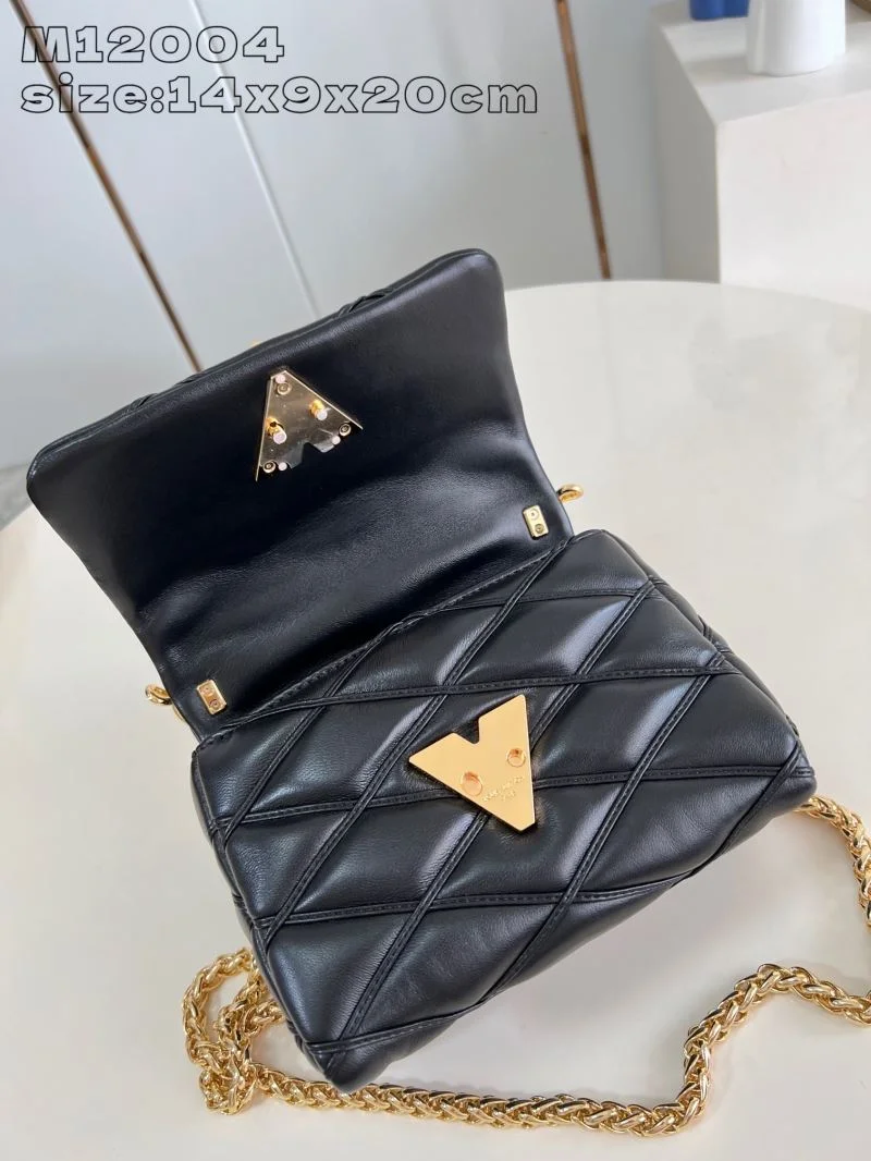 Louis Vuitton Twist Bags Snug 40970