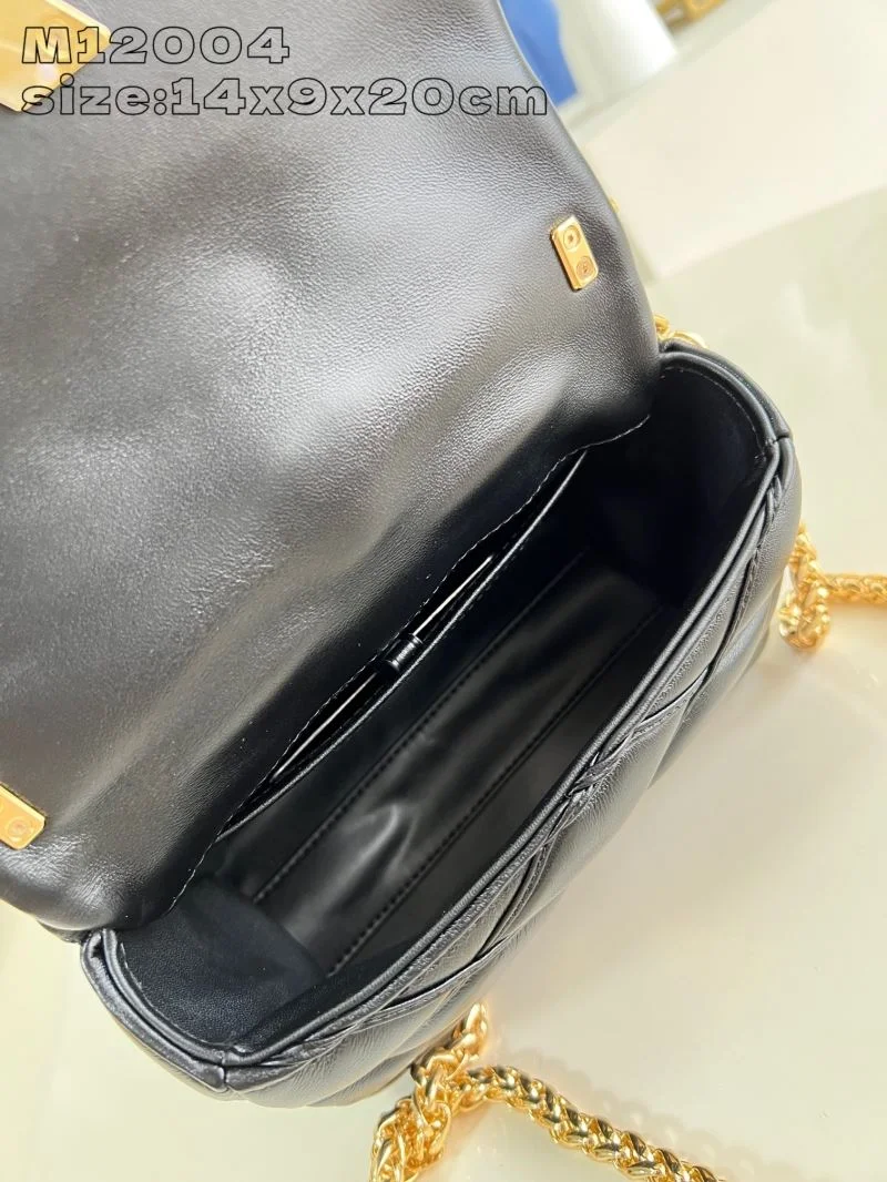 Louis Vuitton Twist Bags Snug 40970