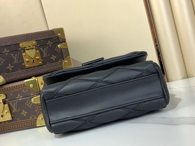MultiPurpose Louis Vuitton Twist Bags 40978