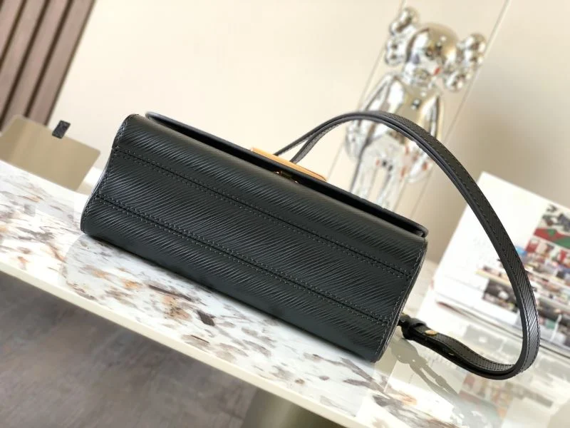 Louis Vuitton Twist Bags Trendsetting 39330