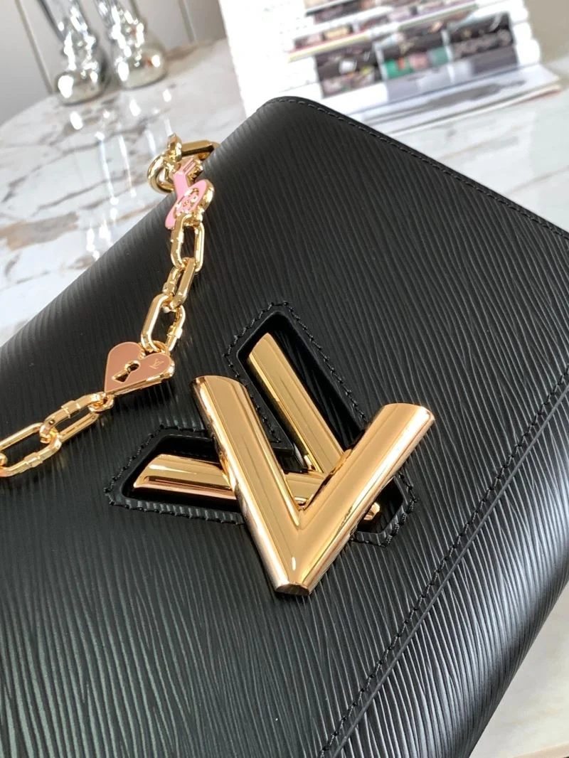 Louis Vuitton Twist Bags Trendsetting 39330