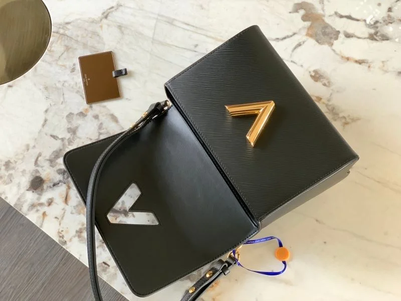 Louis Vuitton Twist Bags Trendsetting 39330