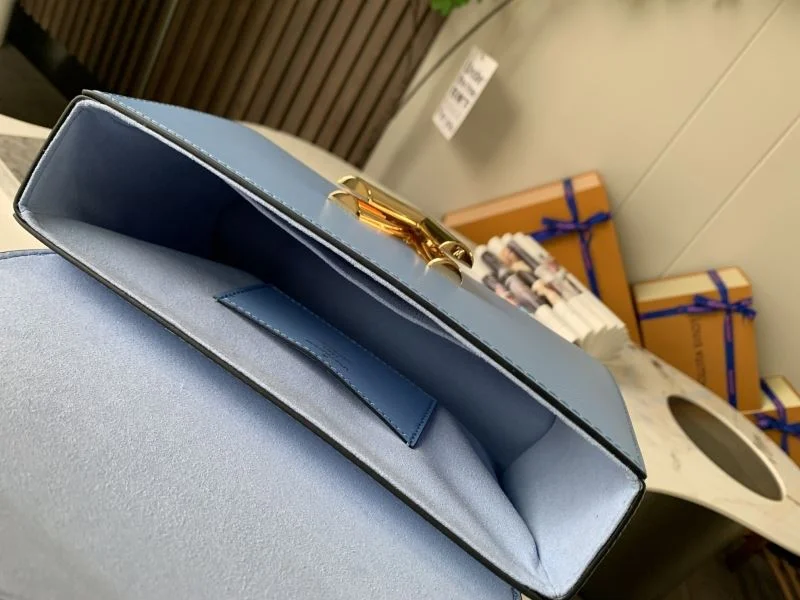 Louis Vuitton Twist Bags Neat 39315