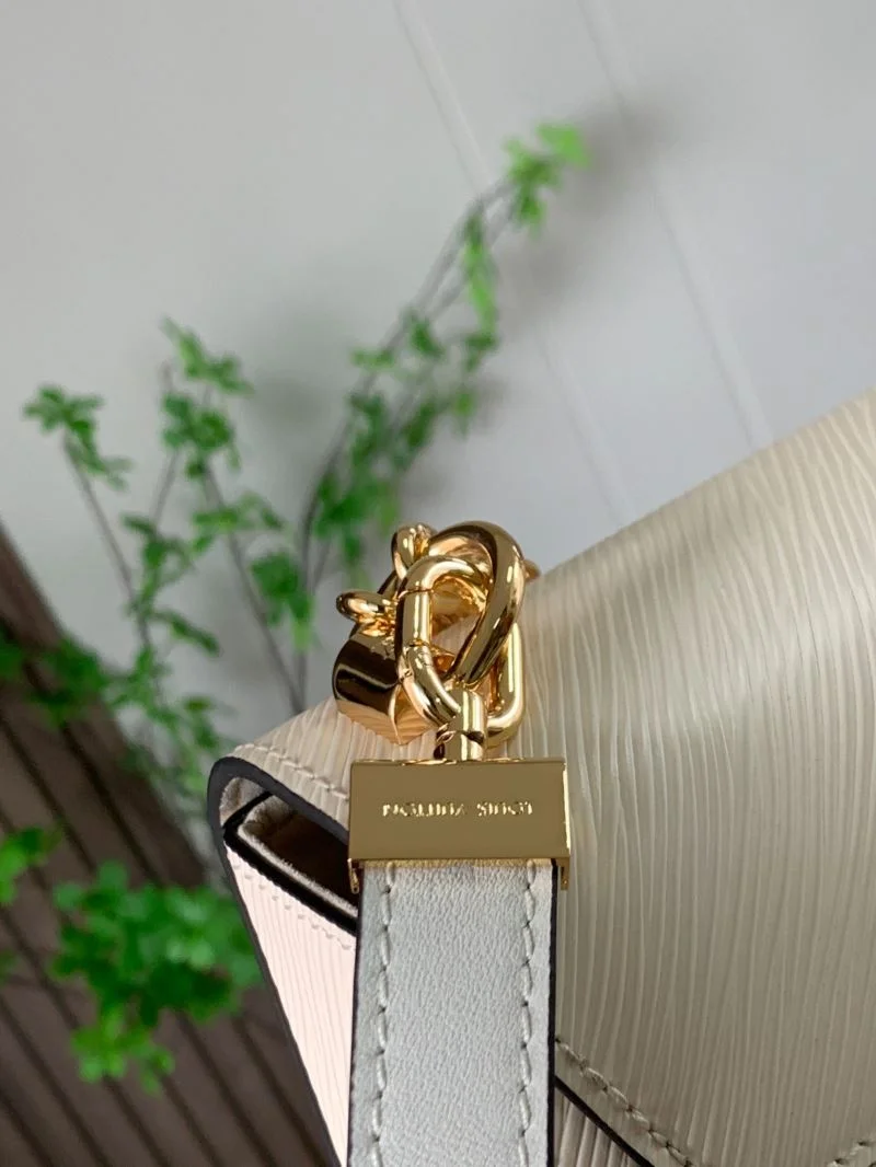 Louis Vuitton Twist Bags Practical 39328