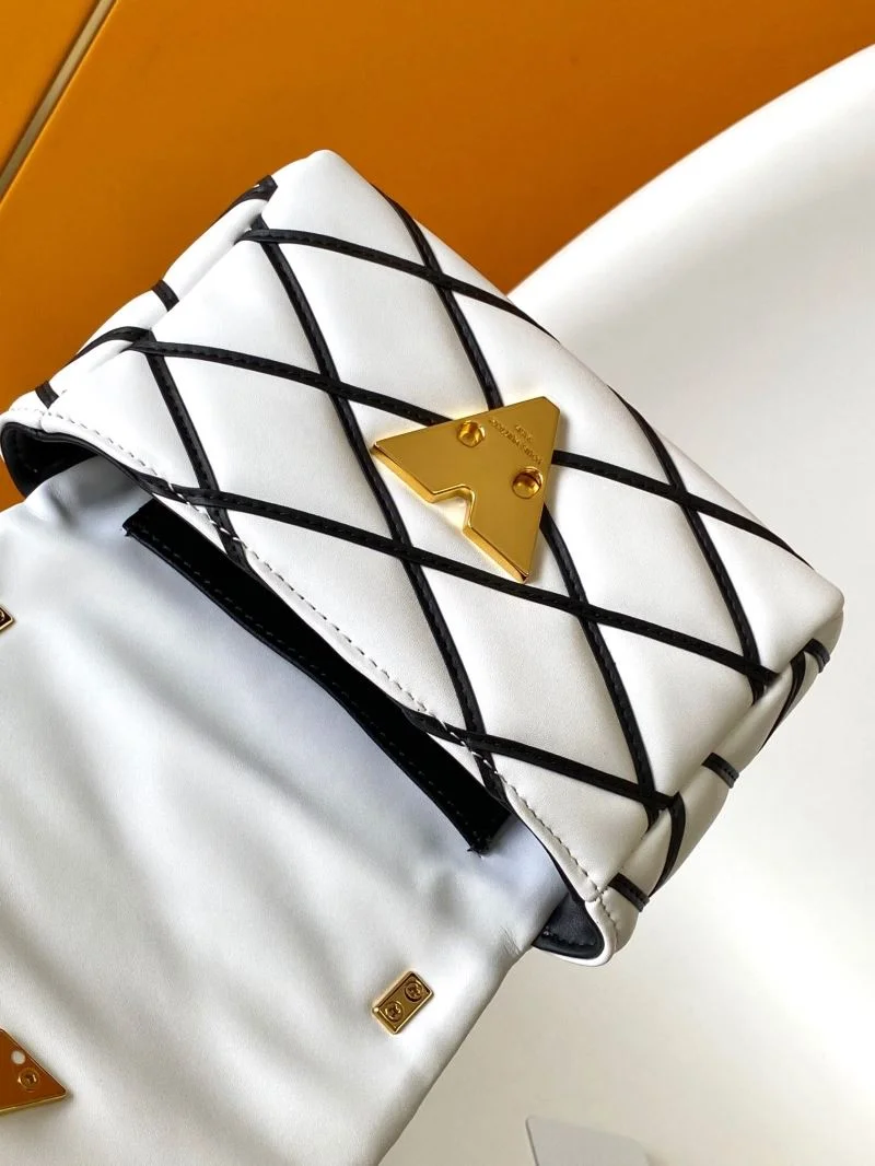 Louis Vuitton Twist Bags ZeroBulk 39057