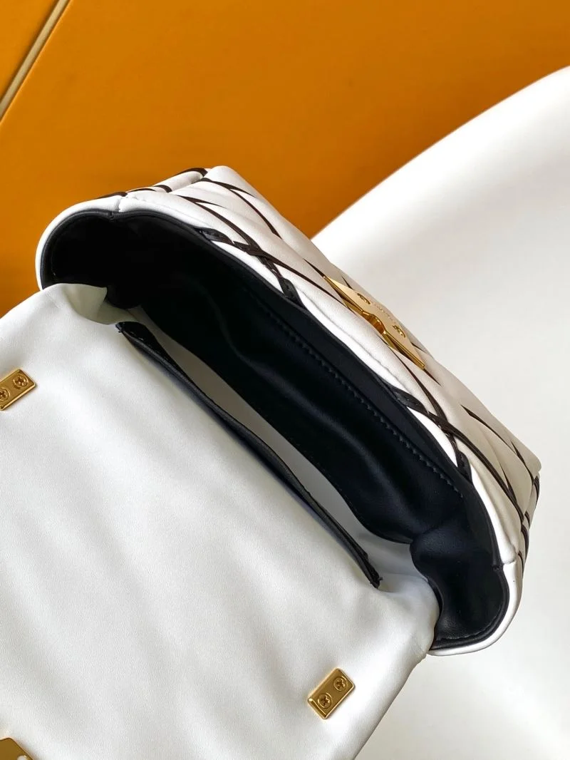 Louis Vuitton Twist Bags ZeroBulk 39057