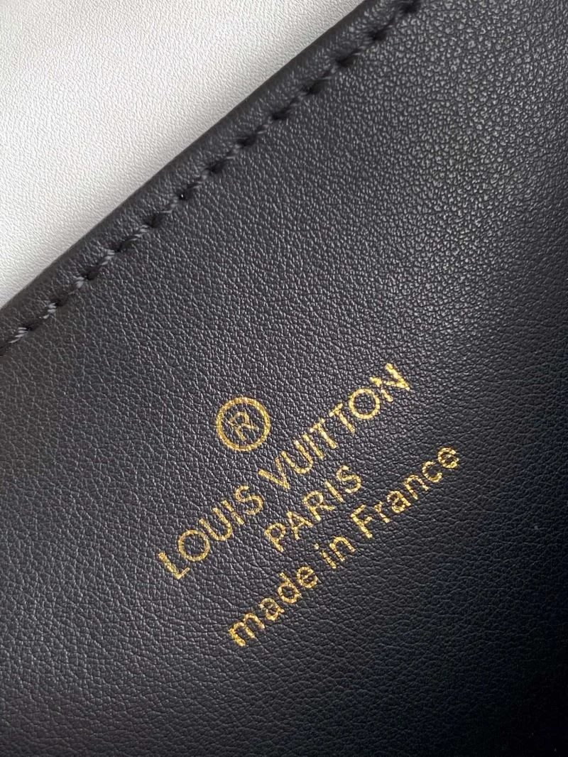 Louis Vuitton Twist Bags ZeroBulk 39057