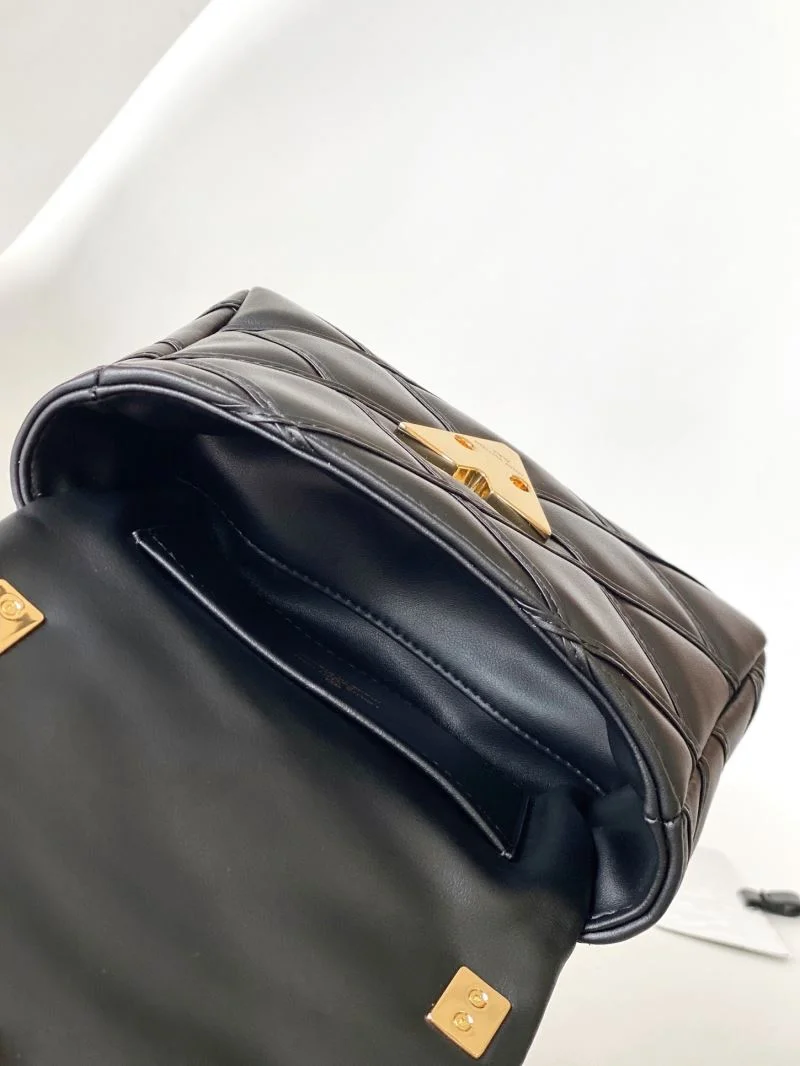 Sustainable Louis Vuitton Twist Bags 39038