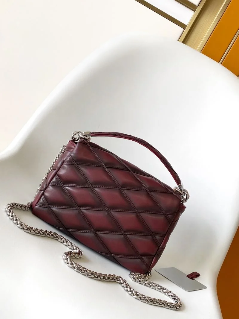 Flexible Louis Vuitton Twist Bags 39041