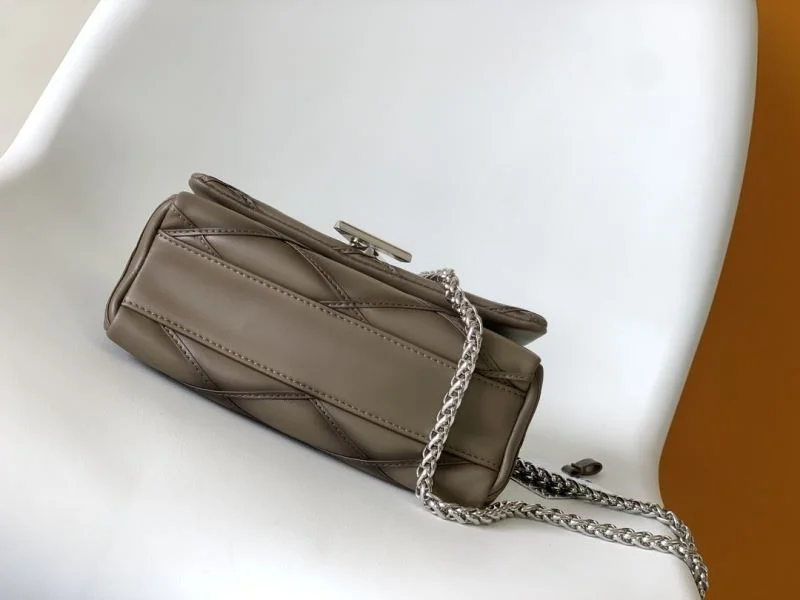 Louis Vuitton Twist Bags Tailored 39037