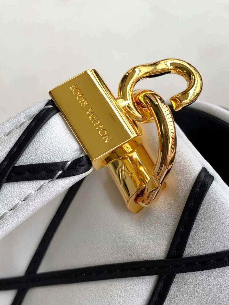 EasyCare Louis Vuitton Twist Bags 39036