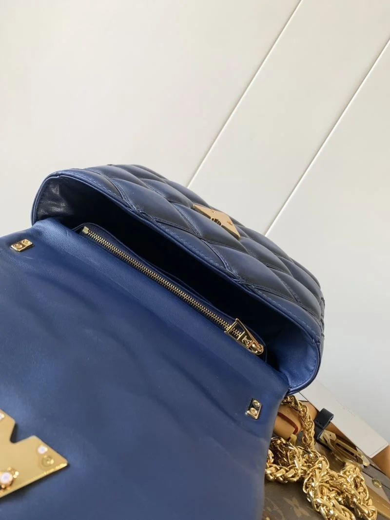Louis Vuitton Twist Bags WrinkleFree 39027