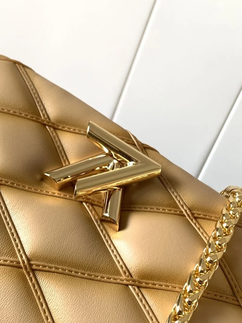 Casual Louis Vuitton Twist Bags 39046