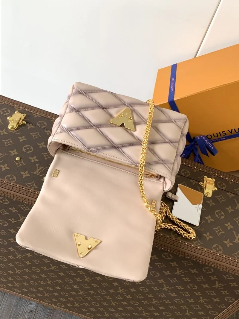 Louis Vuitton Twist Bags Trendy 39024