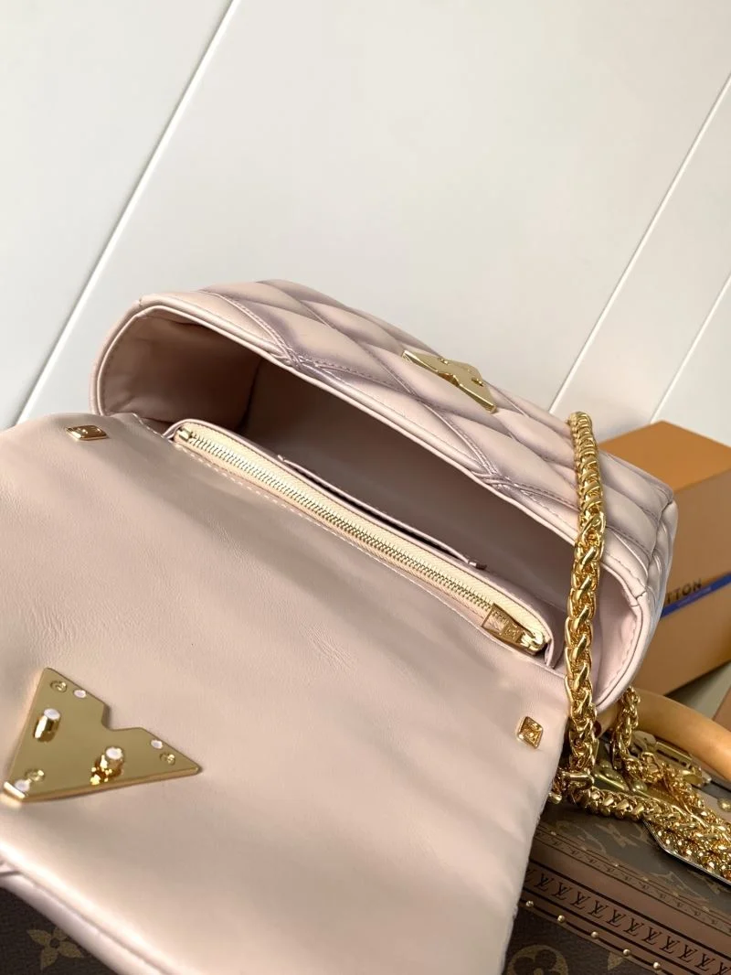 Louis Vuitton Twist Bags Trendy 39024