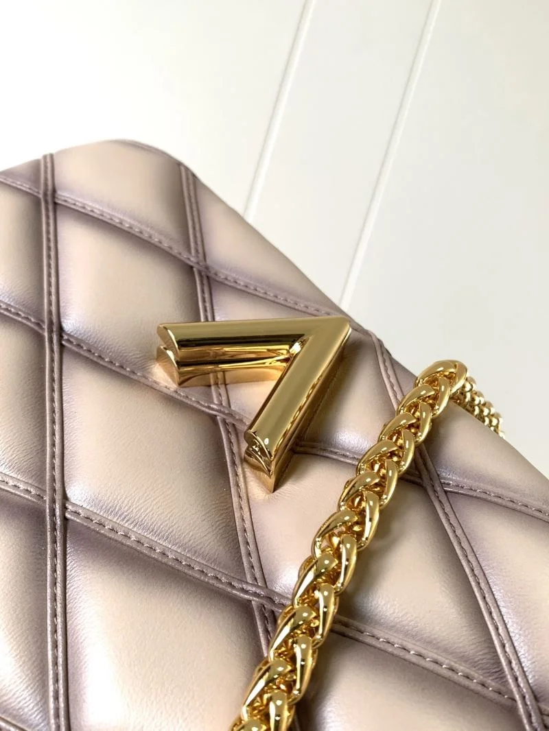 Louis Vuitton Twist Bags Trendy 39024