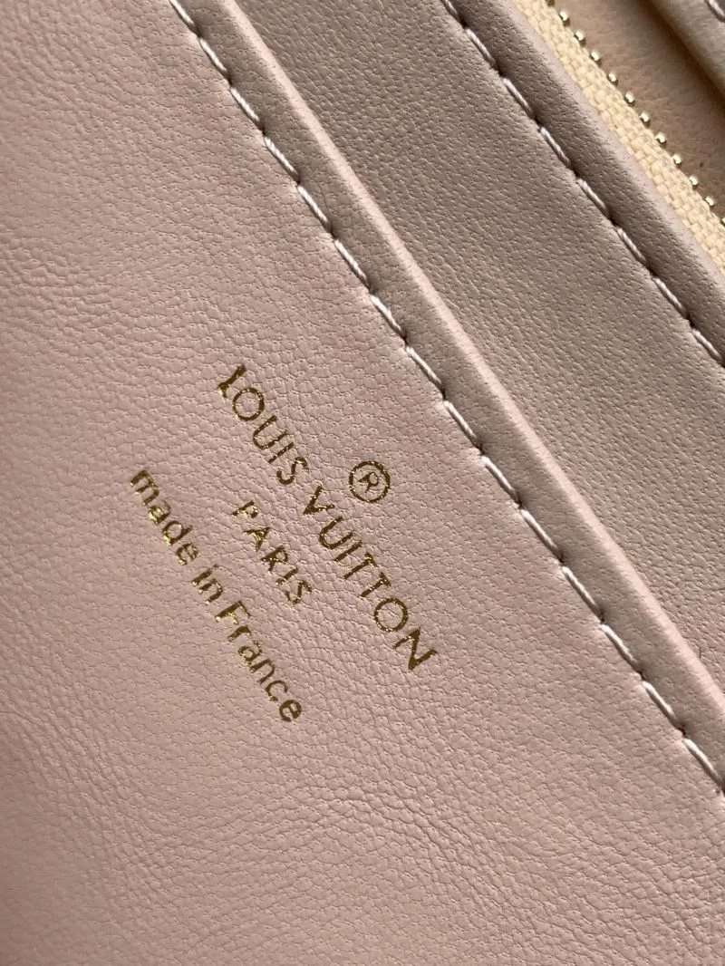 Louis Vuitton Twist Bags Trendy 39024