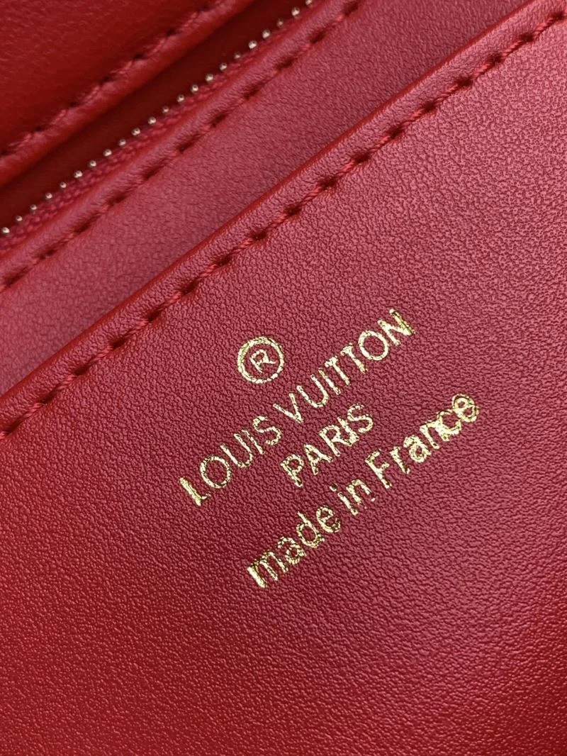 Louis Vuitton Twist Bags Sleek 39043