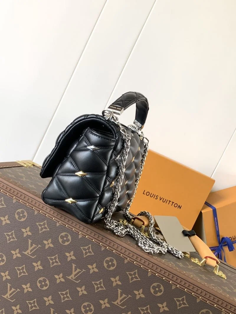 Louis Vuitton Twist Bags FreshLook 39033