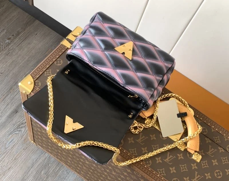 Premium Louis Vuitton Twist Bags 39028
