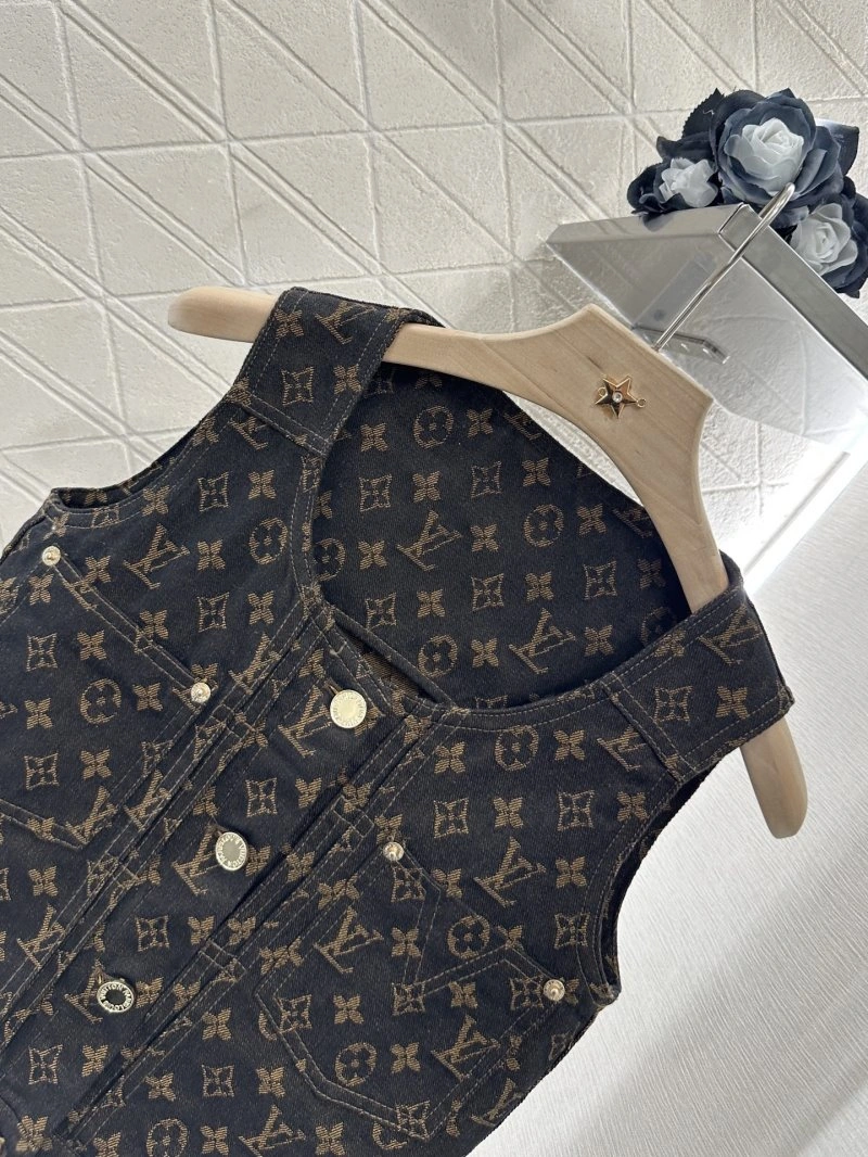 Louis Vuitton Vest Popular 130944