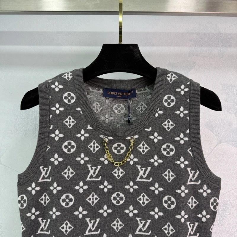 ComfortFit Louis Vuitton Vest 130940