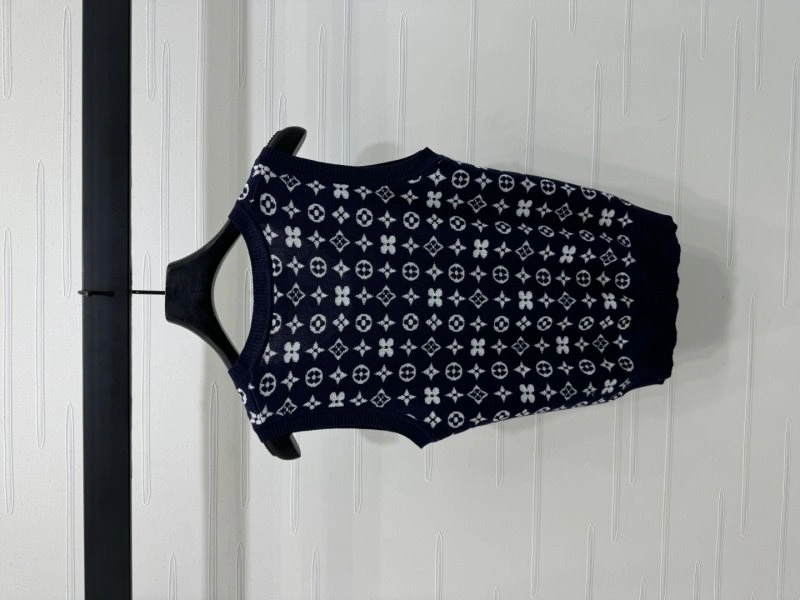 Louis Vuitton Vest UrbanChic 130936