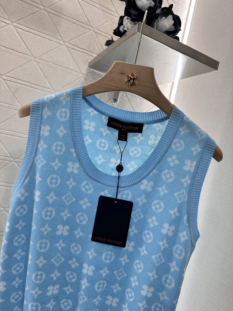 Packable Louis Vuitton Vest 130943