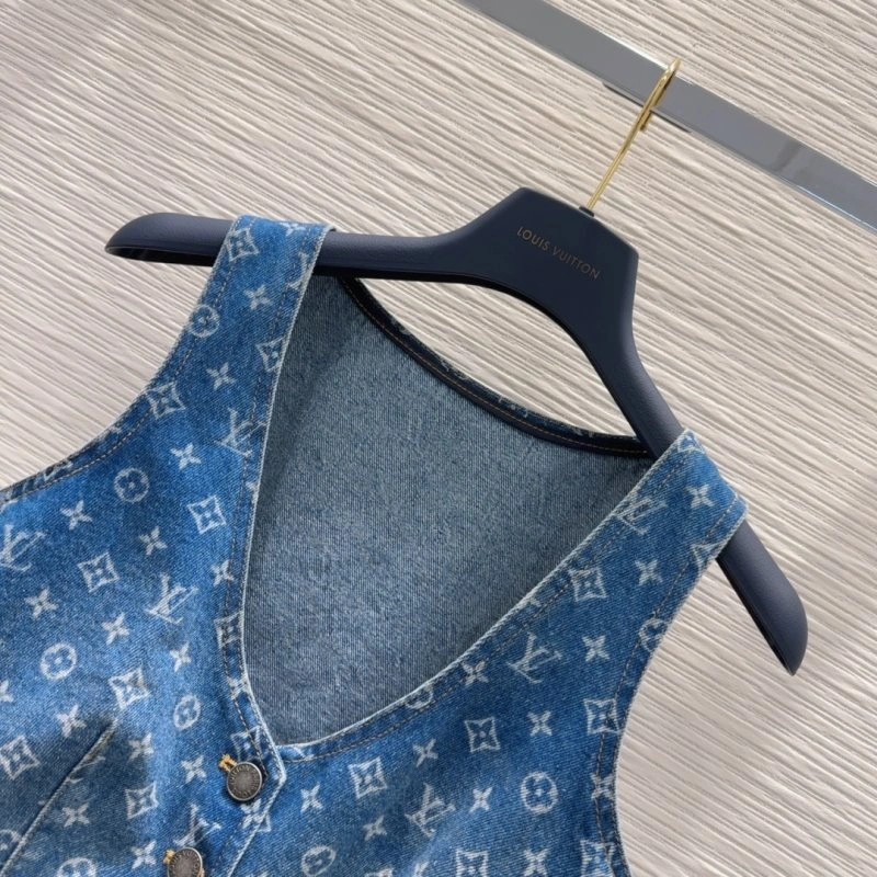 ComfortFit Louis Vuitton Vest 131510