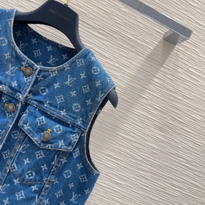 Louis Vuitton Vest Neat 131503
