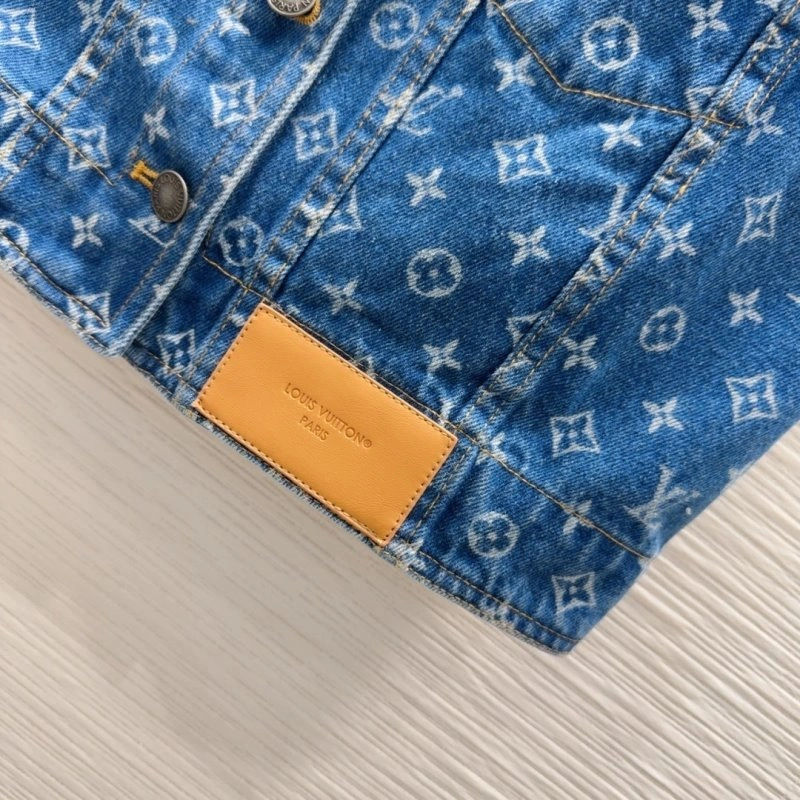 Louis Vuitton Vest Neat 131503