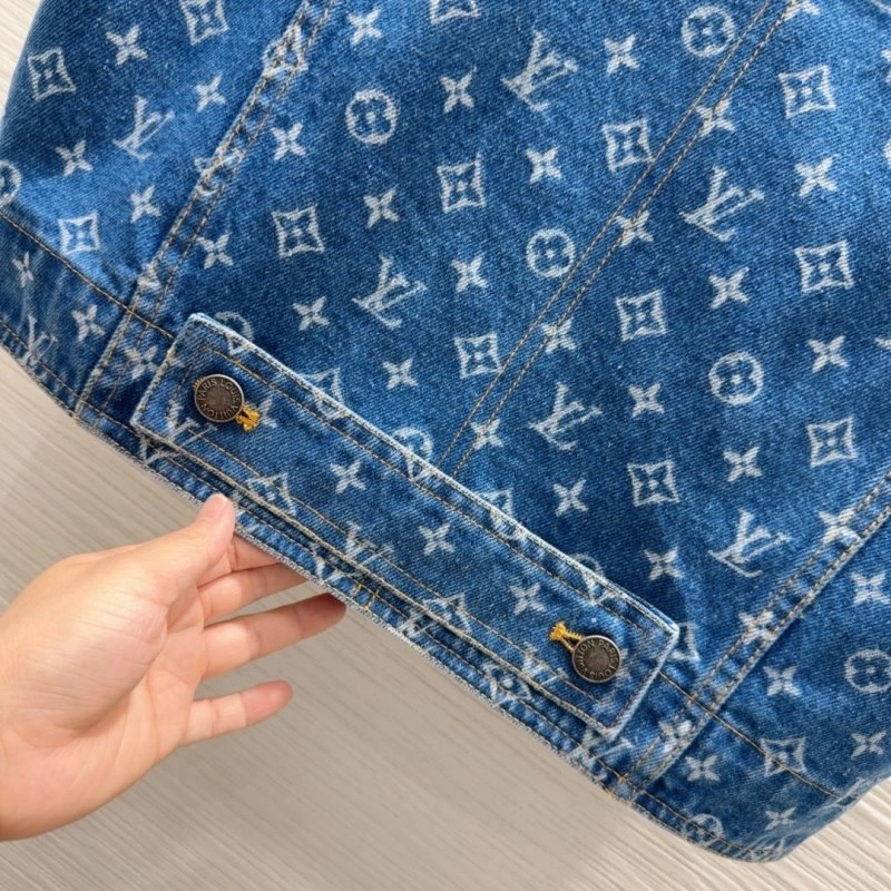 Louis Vuitton Vest Neat 131503