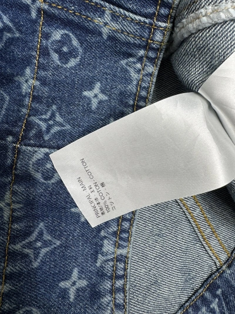 WellDesigned Louis Vuitton Vest 131502