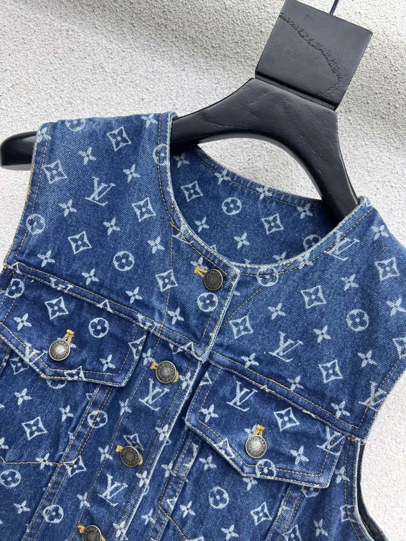 TechFriendly Louis Vuitton Vest 131489