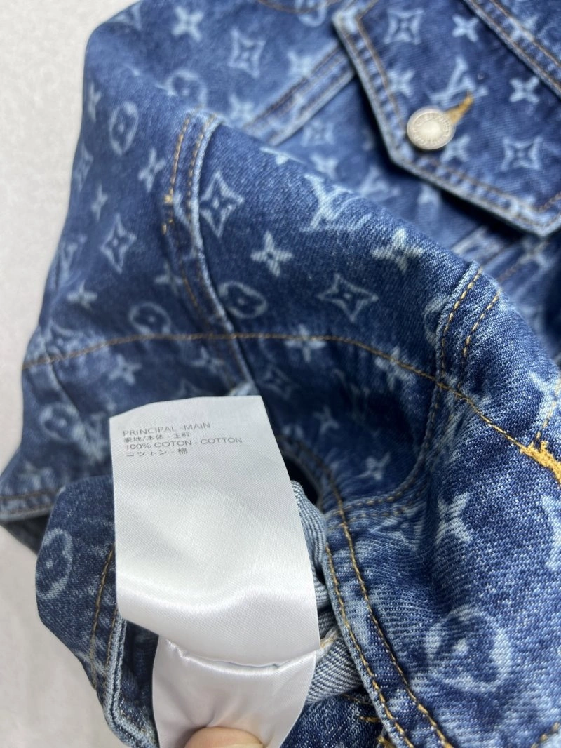 Louis Vuitton Vest Efficient 131490
