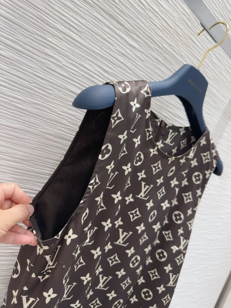 ComfortFit Louis Vuitton Vest 131492