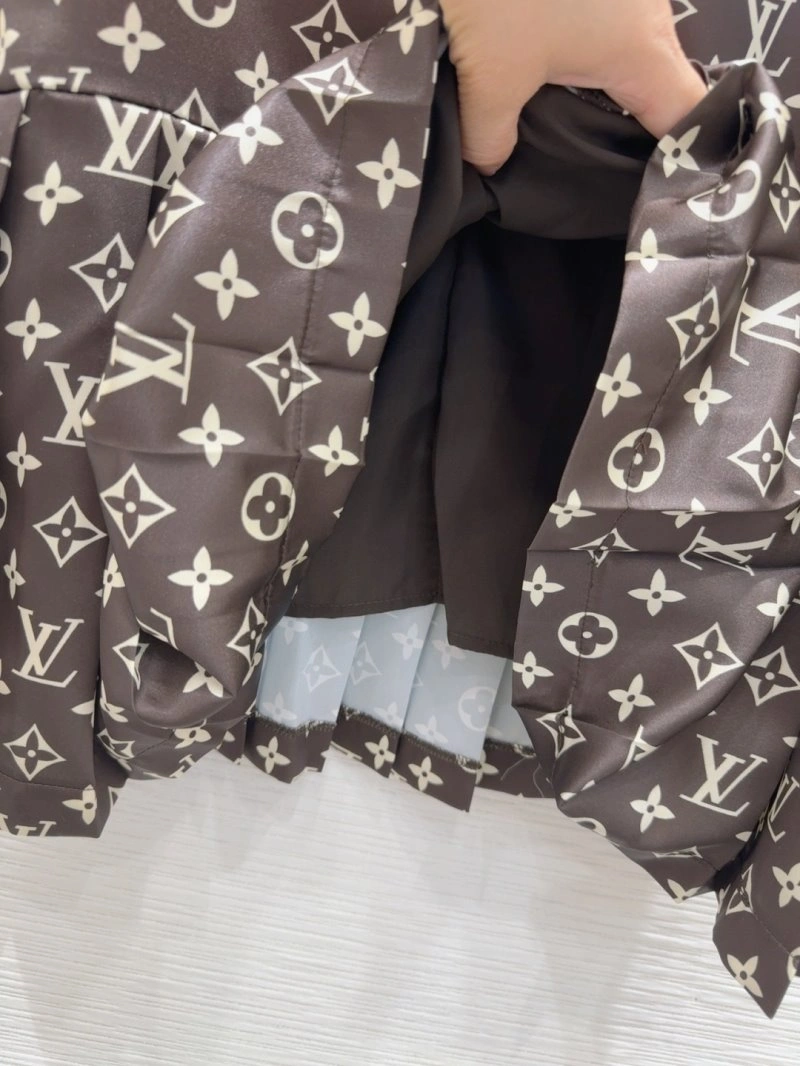 ComfortFit Louis Vuitton Vest 131492