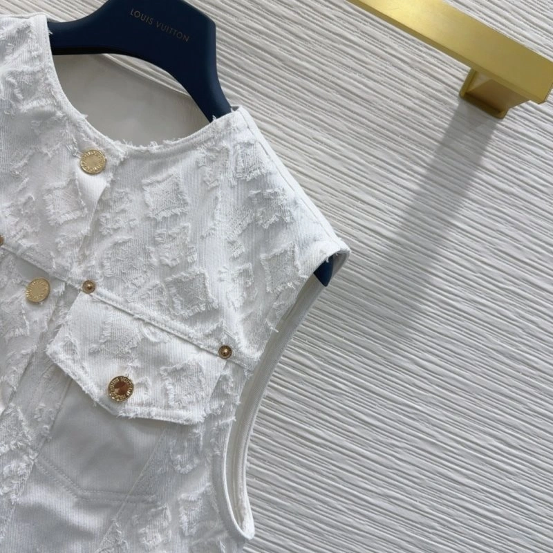 Sophisticated Louis Vuitton Vest 131509