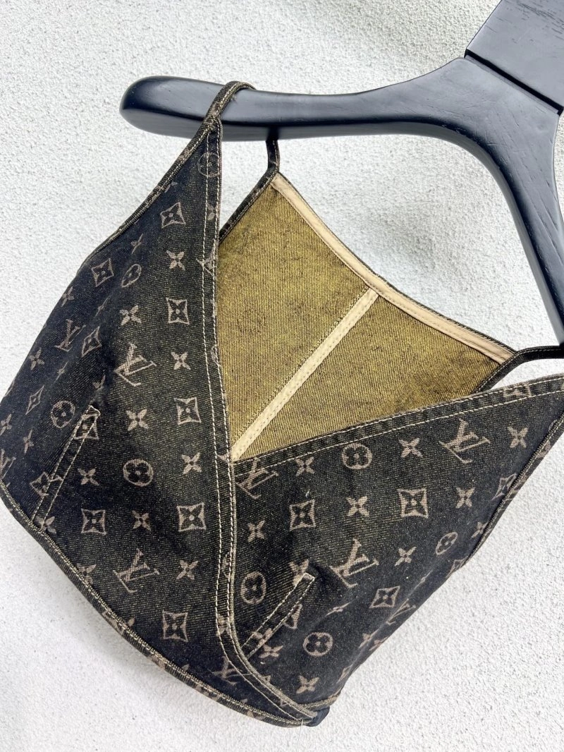 DailyWear Louis Vuitton Vest 131481