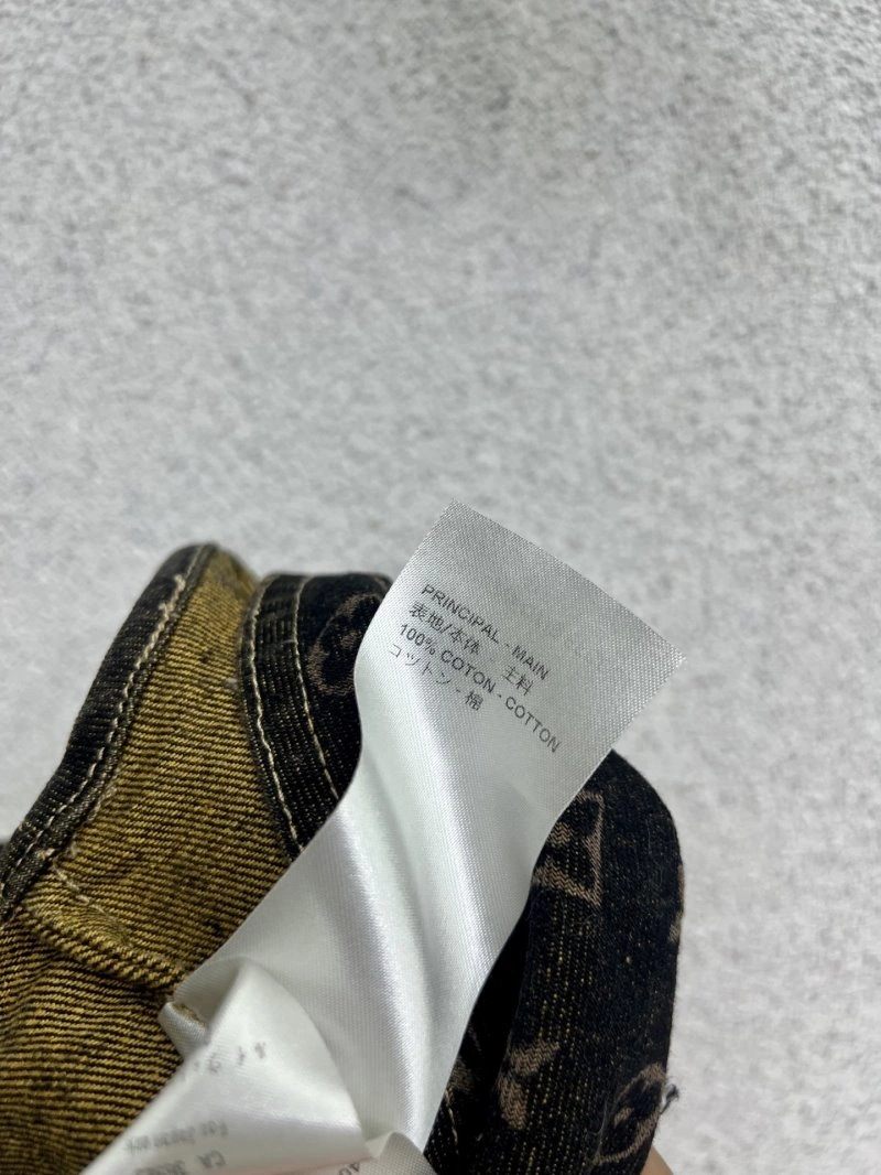 DailyWear Louis Vuitton Vest 131481