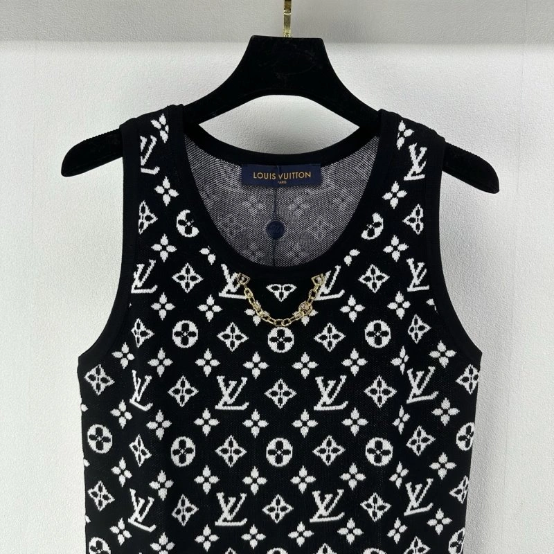 Louis Vuitton Vest Comfortable 130402