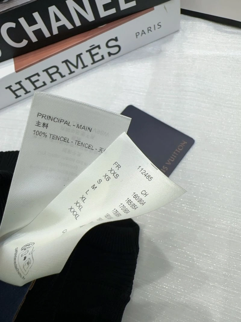 Timeless Louis Vuitton Vest 130397