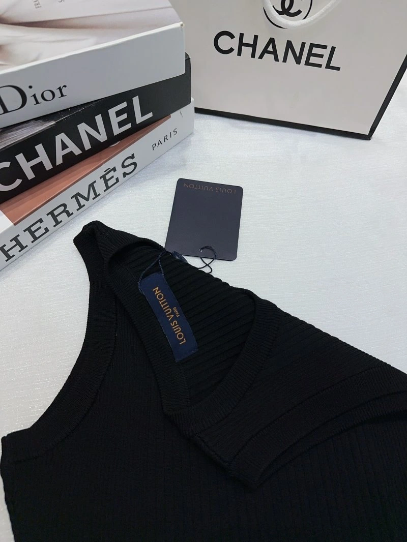 Timeless Louis Vuitton Vest 130397